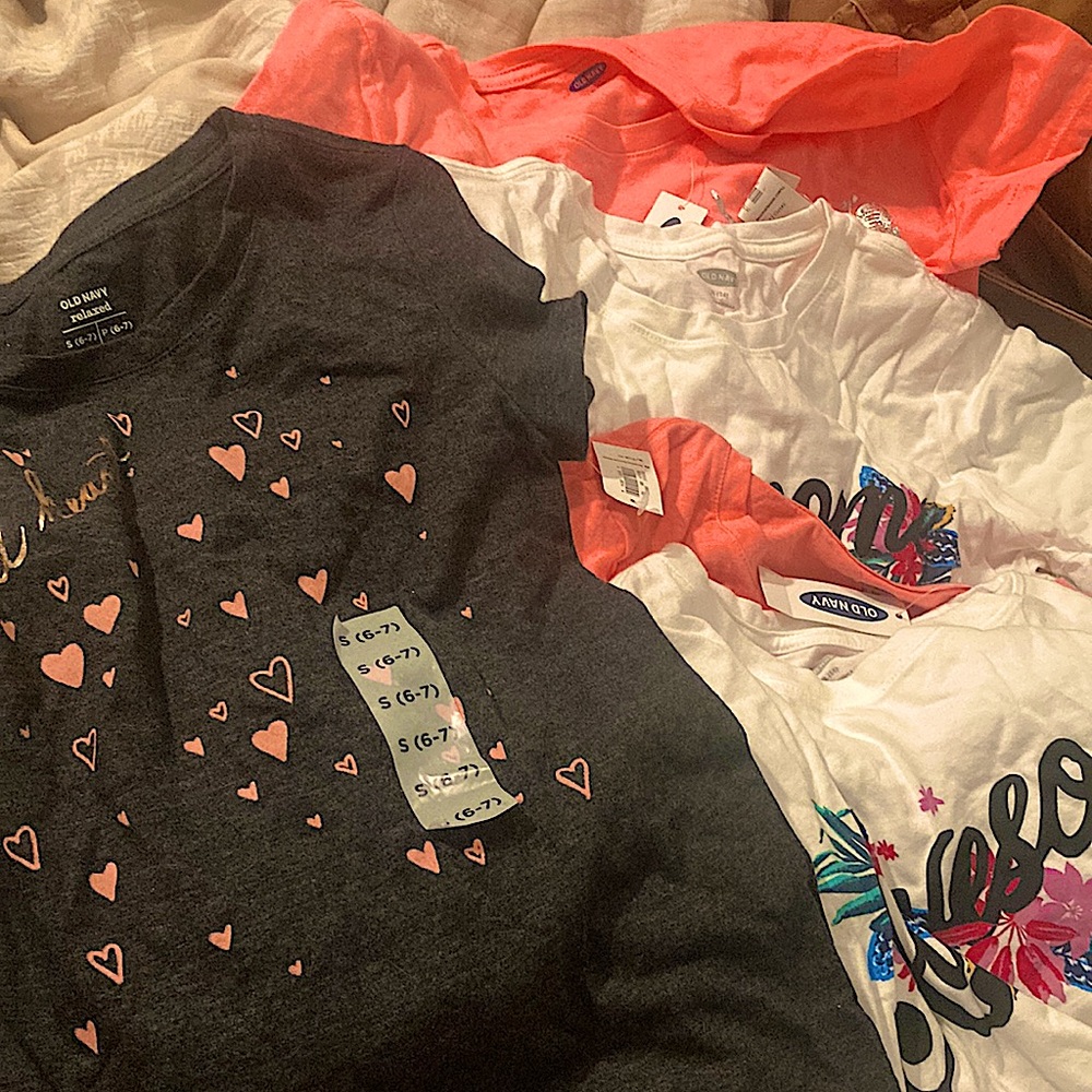 Bundle Old Navy NWT Girls size 14XL 4 shirts, 1 size small 6-7